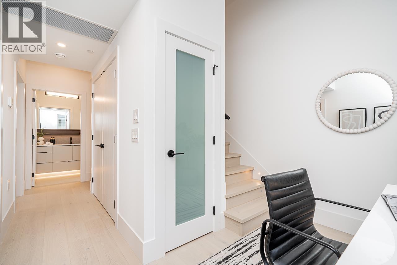 1 2460 Adanac Street, Vancouver, British Columbia  V5K 2M4 - Photo 21 - R3062924