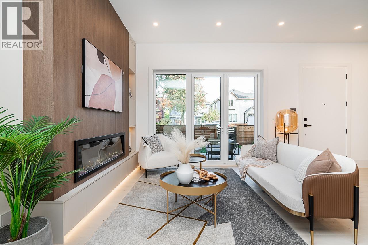 1 2460 Adanac Street, Vancouver, British Columbia  V5K 2M4 - Photo 4 - R3062924