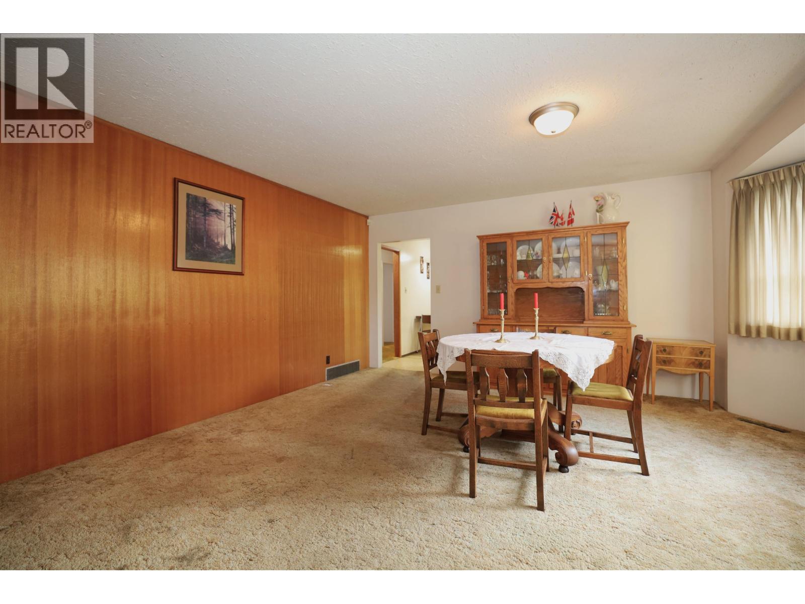 588 Veterans Road, Gibsons, British Columbia  V0N 1V4 - Photo 11 - R3062909