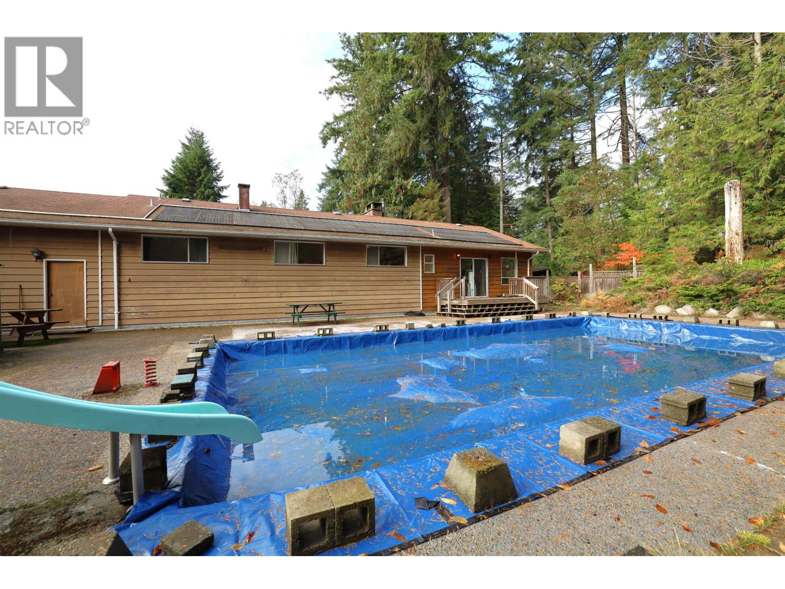 588 Veterans Road, Gibsons, British Columbia  V0N 1V4 - Photo 29 - R3062909