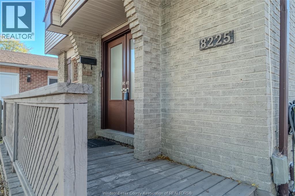 8225 Gateside Place, Windsor, Ontario  N8S 4N7 - Photo 24 - 25027490