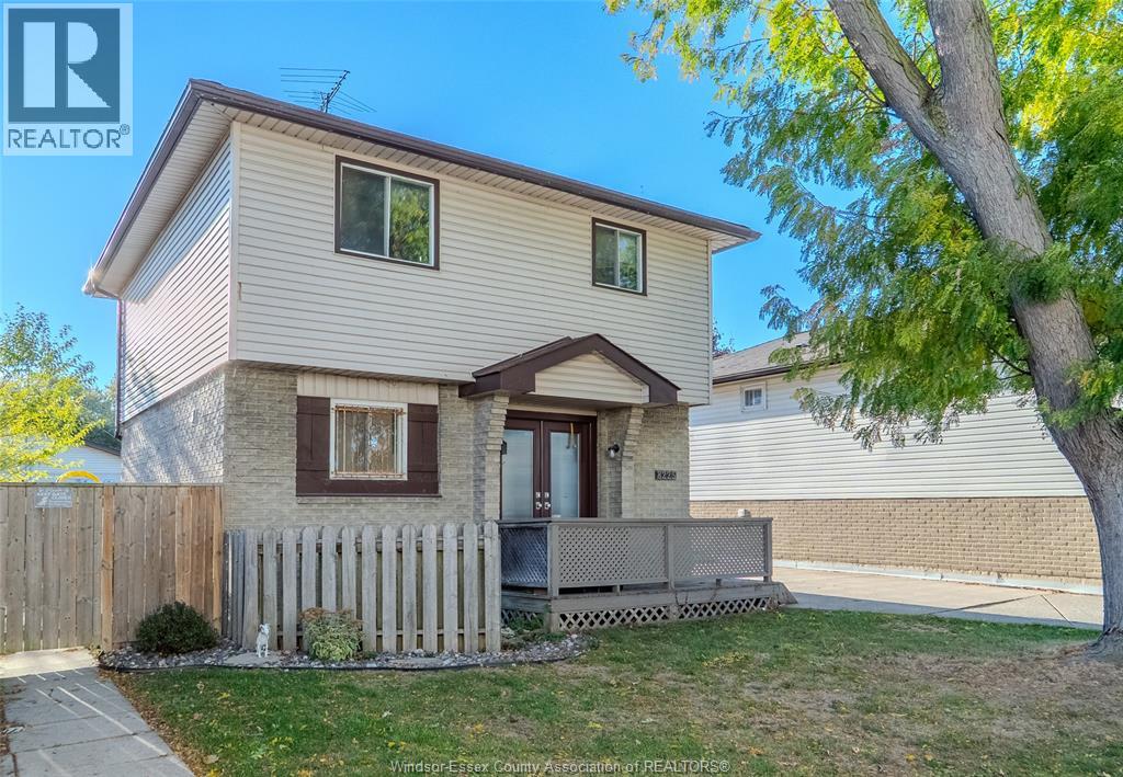 8225 Gateside Place, Windsor, Ontario  N8S 4N7 - Photo 3 - 25027490