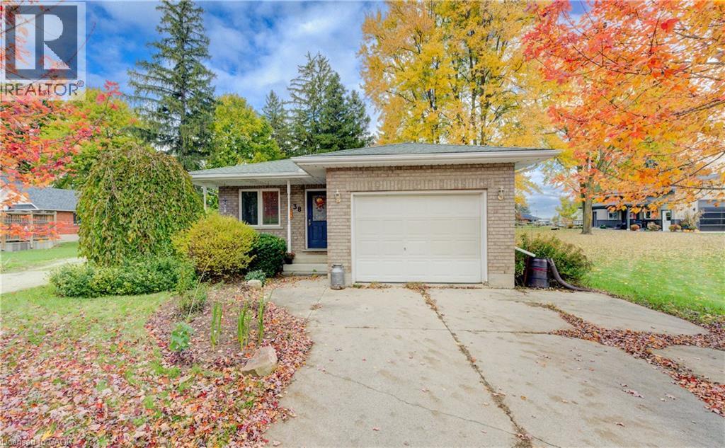 38 Mill Street E, Milverton, Ontario  N0K 1M0 - Photo 4 - 40780924