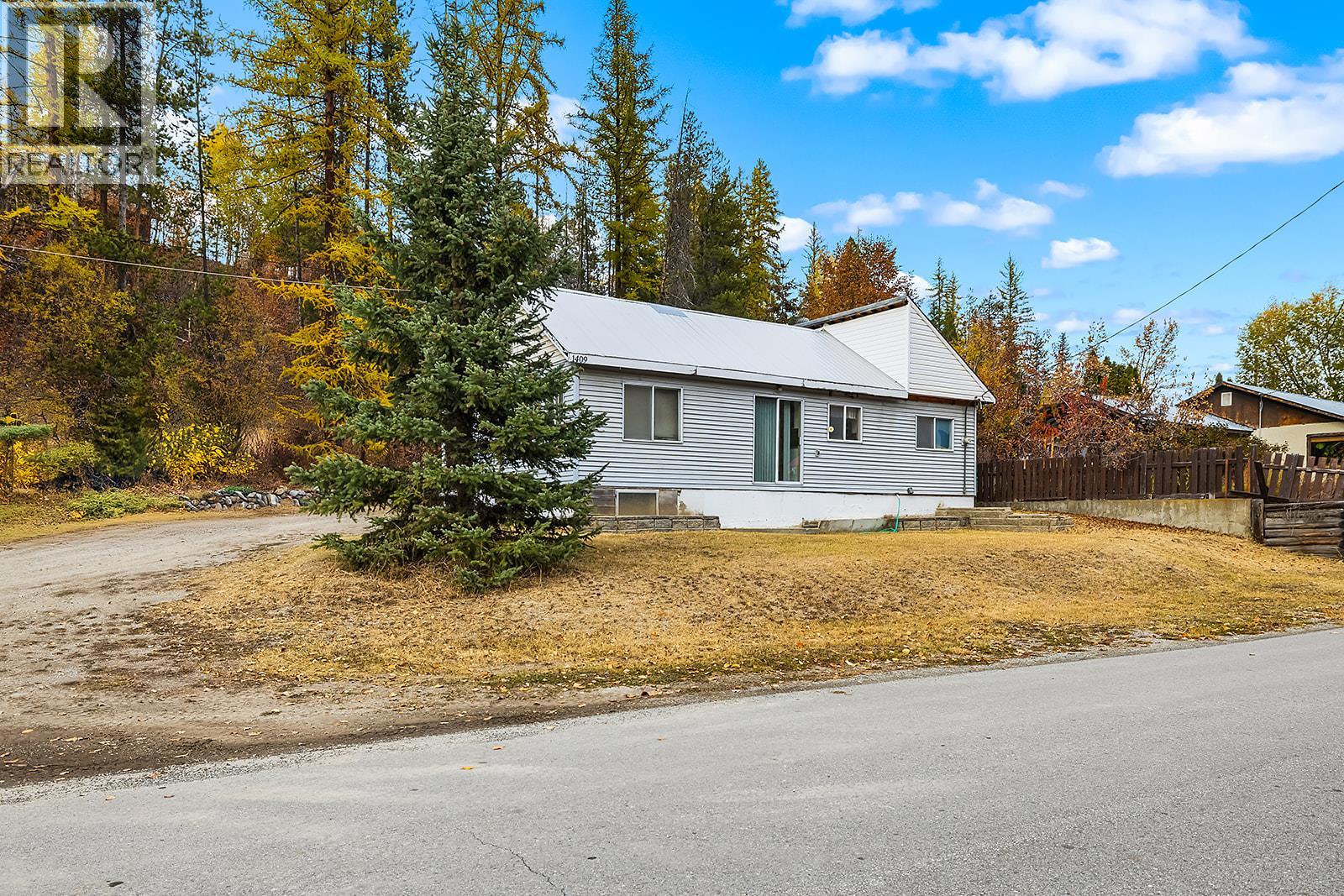 1409 Carney Road, Kimberley, British Columbia V1A 3M7 - Photo 3 - 10366578