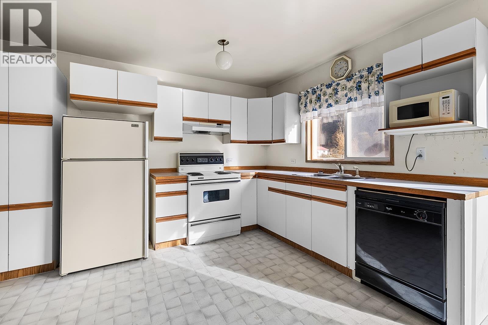 1409 Carney Road, Kimberley, British Columbia V1A 3M7 - Photo 28 - 10366578