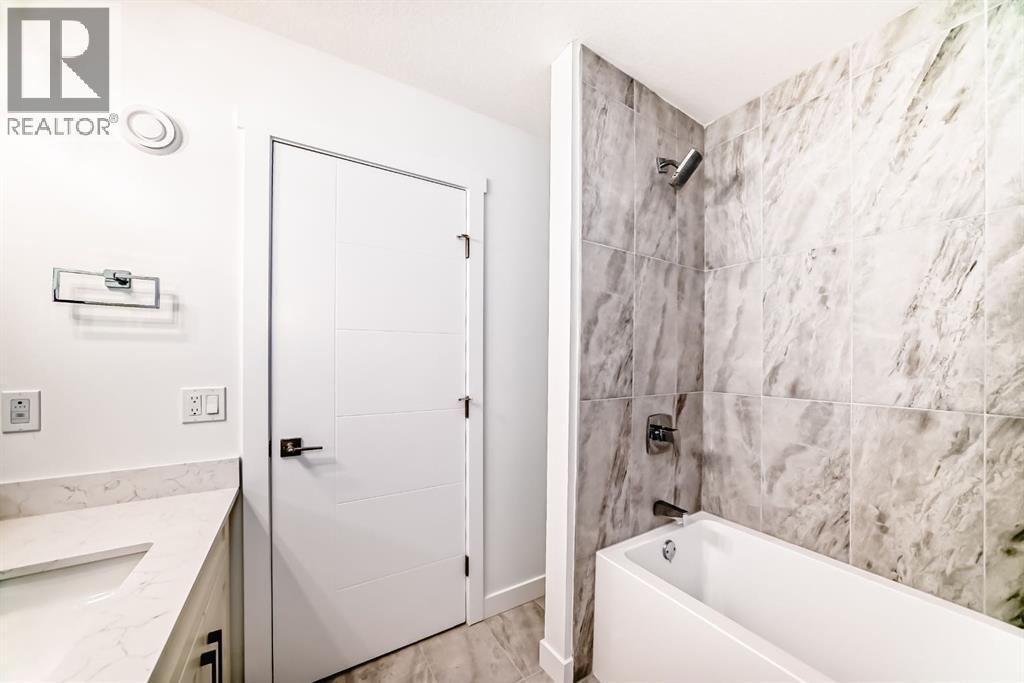 52, 145 Chelsea Mews, Chestermere, Alberta  T1X 3H2 - Photo 35 - A2267627