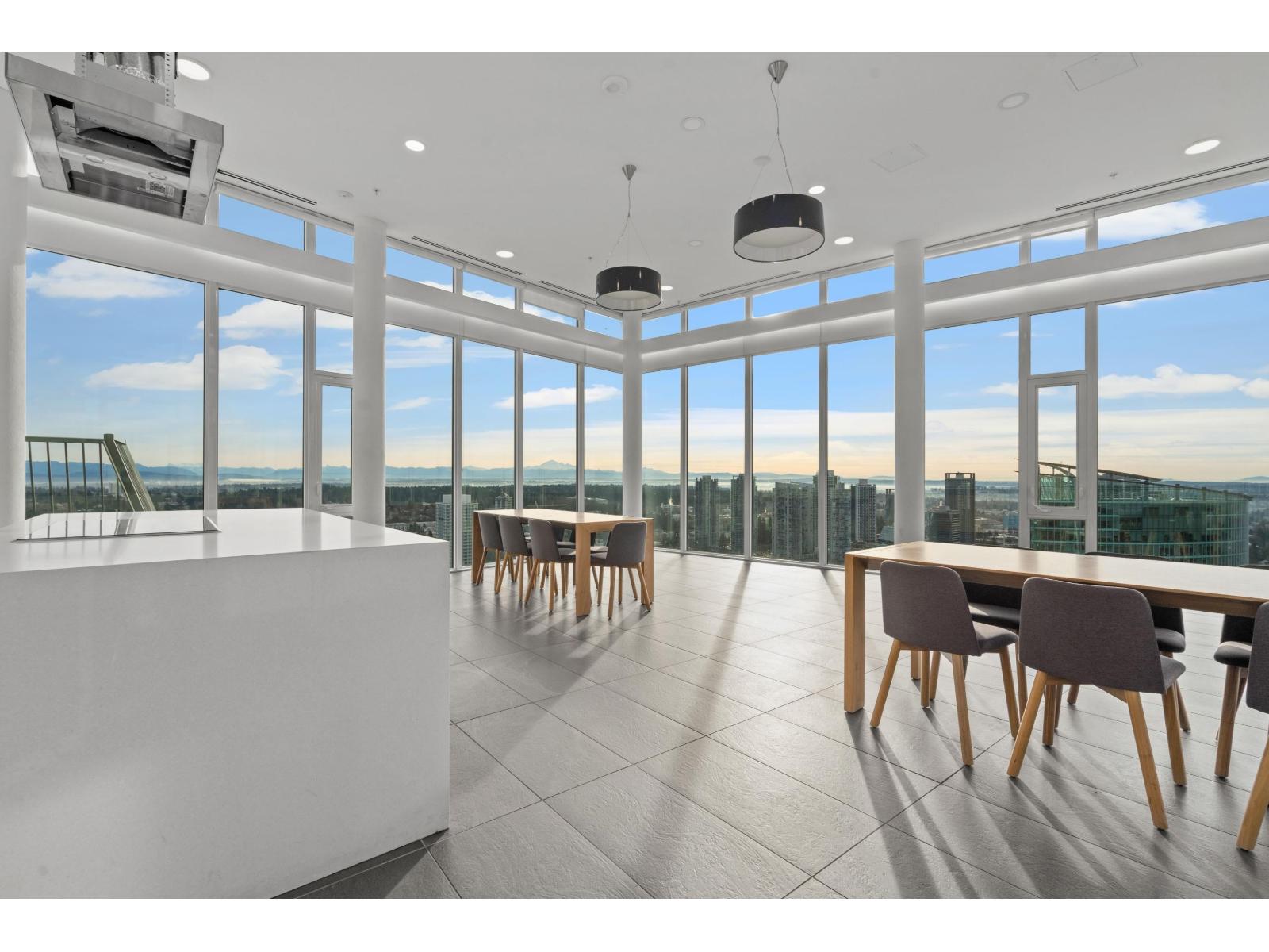 3705 13438 Central Avenue, Surrey, British Columbia  V3T 0N2 - Photo 29 - R3062951