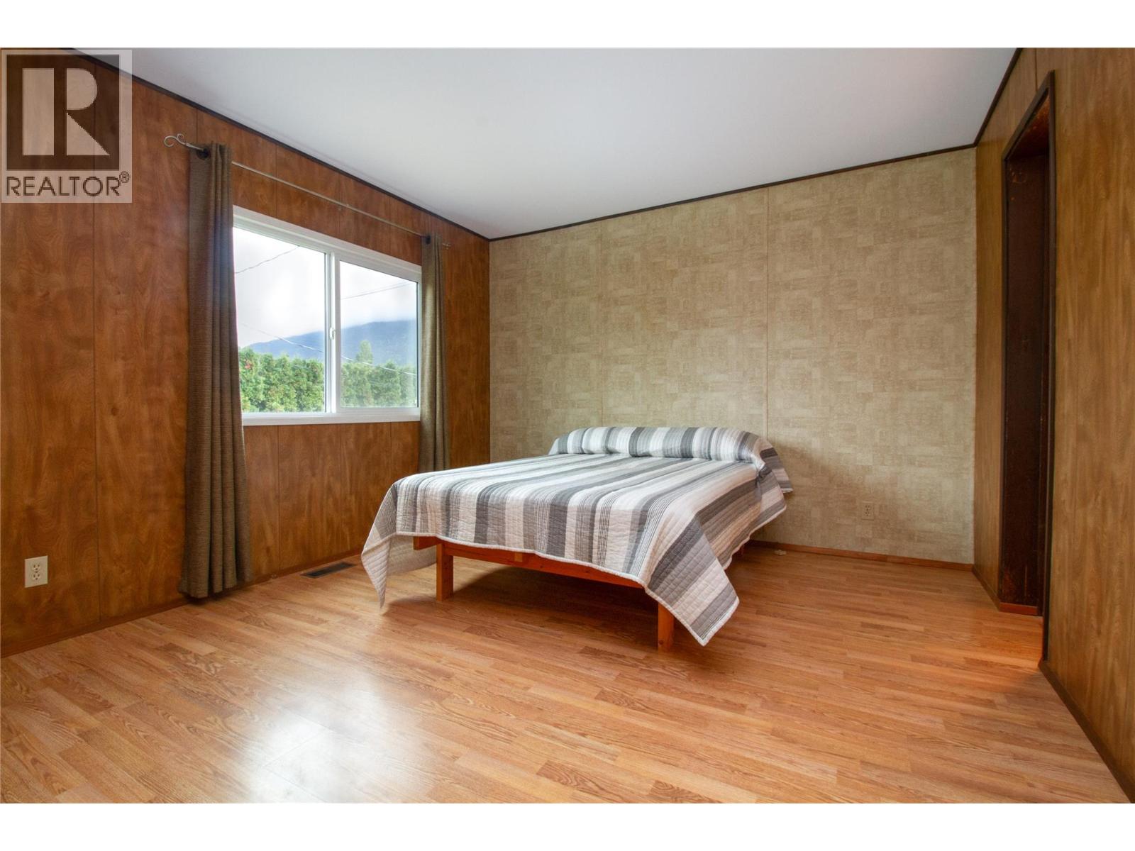 712 Begbie Road, Revelstoke, British Columbia  V0E 2S0 - Photo 23 - 10365407