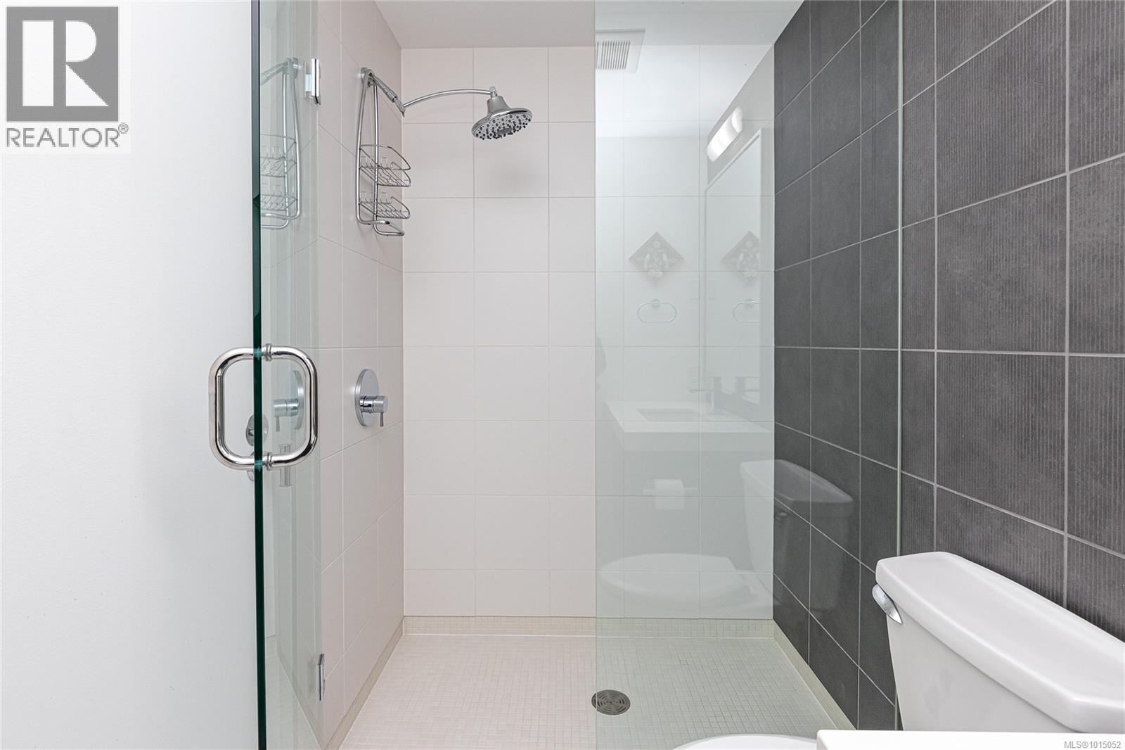 214 999 Burdett Ave, Victoria, British Columbia  V8S 1G6 - Photo 27 - 1015052