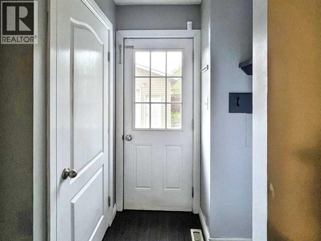 141 Sirius Avenue, Fort Mcmurray, Alberta  T9H 3B8 - Photo 14 - A2243686