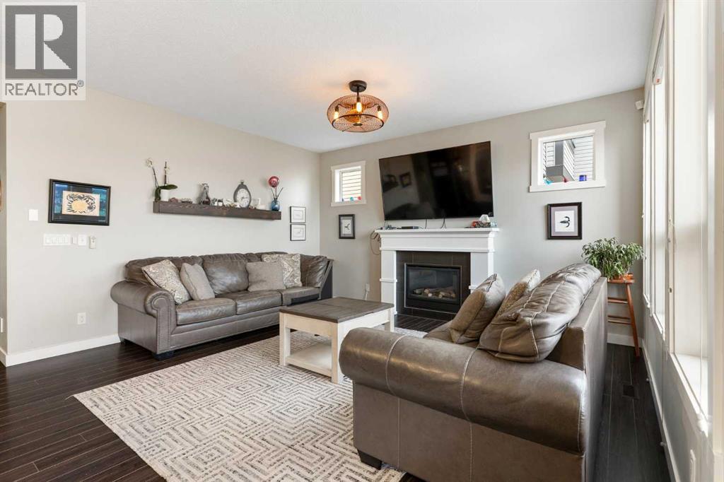 49 Williamstown Park Nw, Airdrie, Alberta  T4B 3Y9 - Photo 8 - A2254825