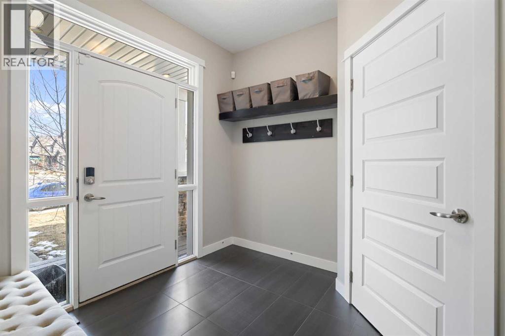 49 Williamstown Park Nw, Airdrie, Alberta  T4B 3Y9 - Photo 4 - A2254825