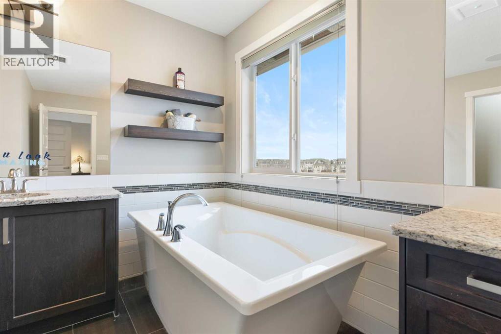 49 Williamstown Park Nw, Airdrie, Alberta  T4B 3Y9 - Photo 25 - A2254825