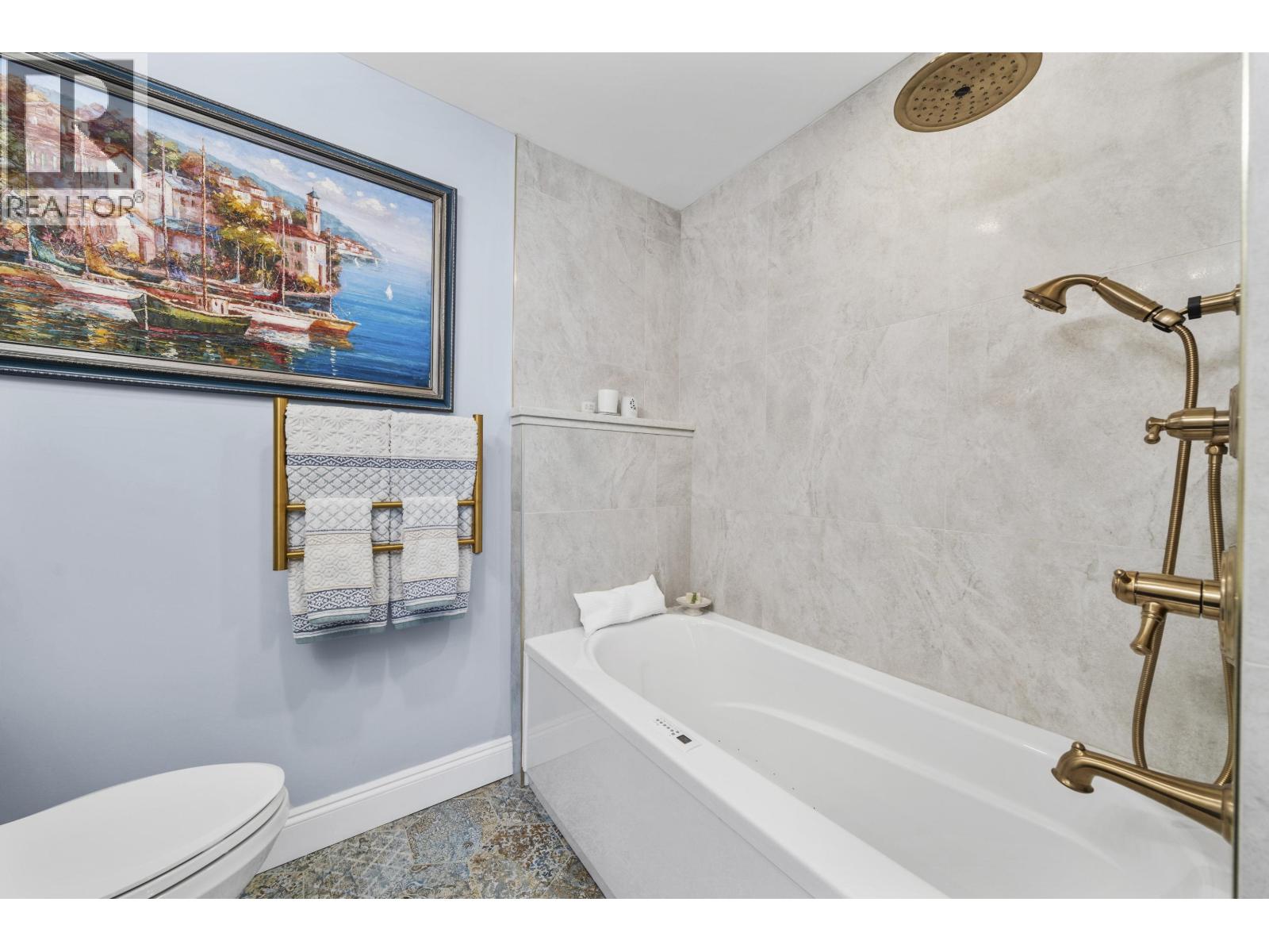 112 3600 Windcrest Drive, North Vancouver, British Columbia  V7G 2S5 - Photo 32 - R3025883