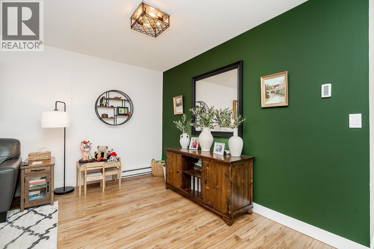 14 2352 Pitt River Road, Port Coquitlam, British Columbia  V3C 5Y2 - Photo 13 - R3057350