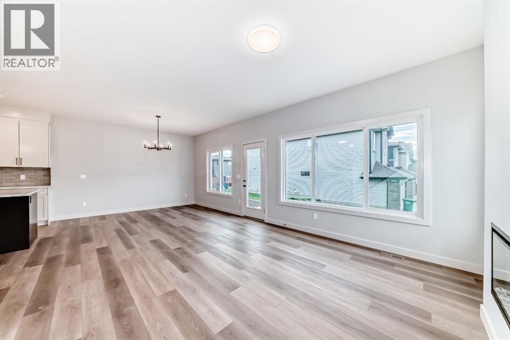 146 Saddlebred Place, Cochrane, Alberta  T4C 3E6 - Photo 10 - A2267335