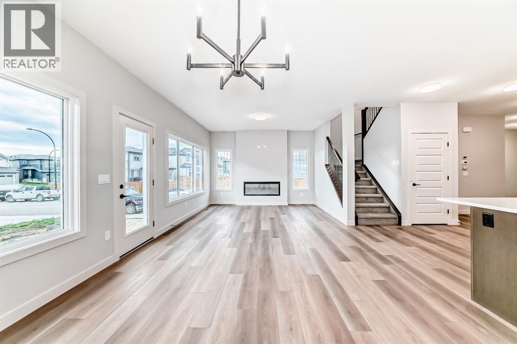 146 Saddlebred Place, Cochrane, Alberta  T4C 3E6 - Photo 12 - A2267335