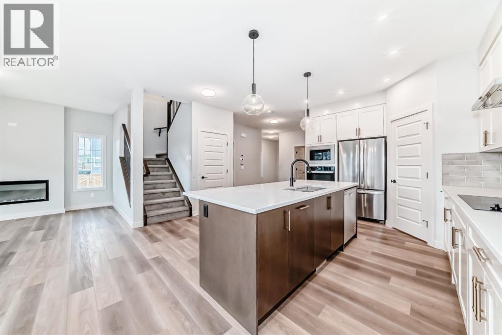 146 Saddlebred Place, Cochrane, Alberta  T4C 3E6 - Photo 8 - A2267335