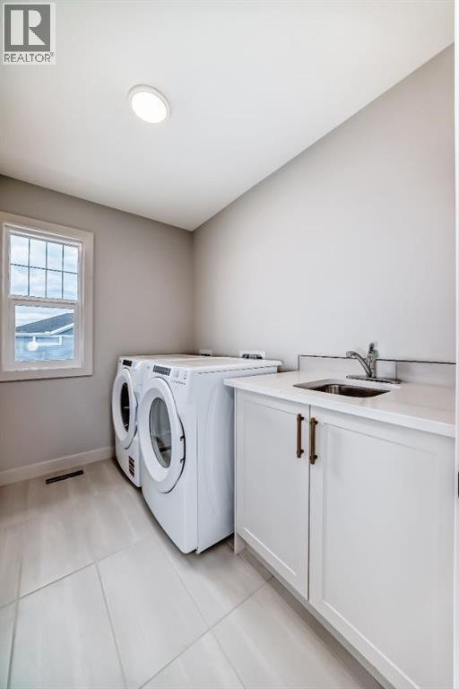 146 Saddlebred Place, Cochrane, Alberta  T4C 3E6 - Photo 37 - A2267335