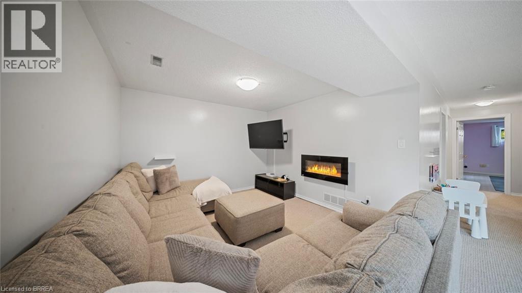 45 Latzer Crescent, Brantford, Ontario  N3V 1E1 - Photo 21 - 40782094