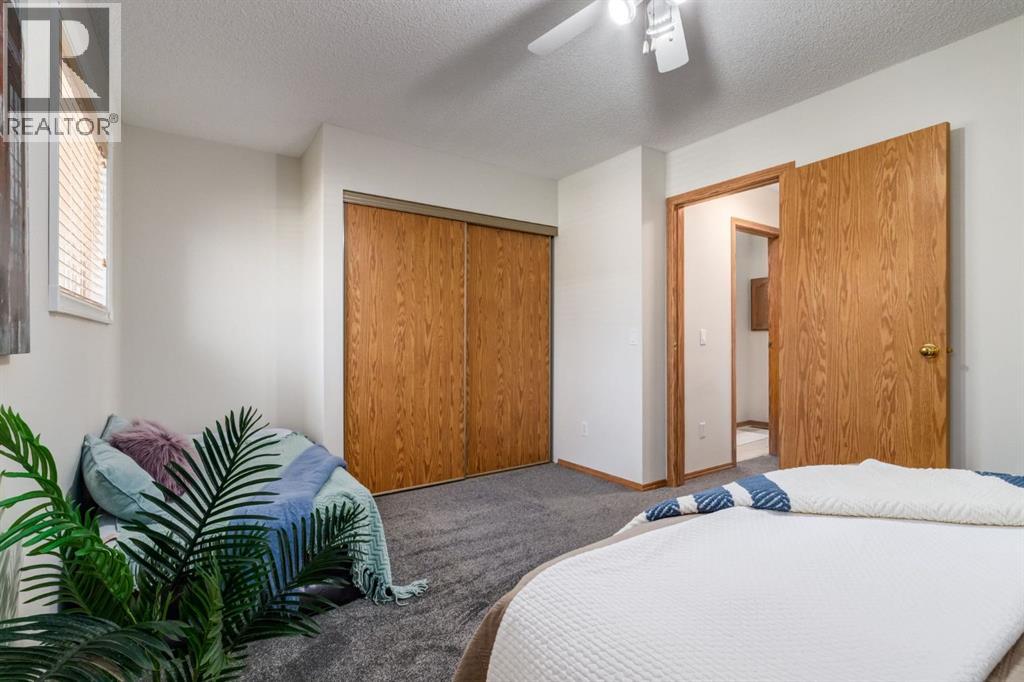 12 Millrise Green Sw, Calgary, Alberta  T2Y 3E8 - Photo 22 - A2267630