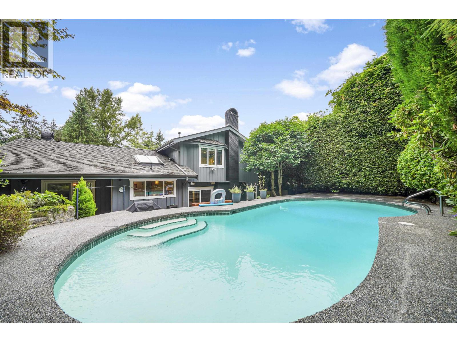 5154 Ranger Avenue, North Vancouver, British Columbia  V7R 3M4 - Photo 15 - R3050381