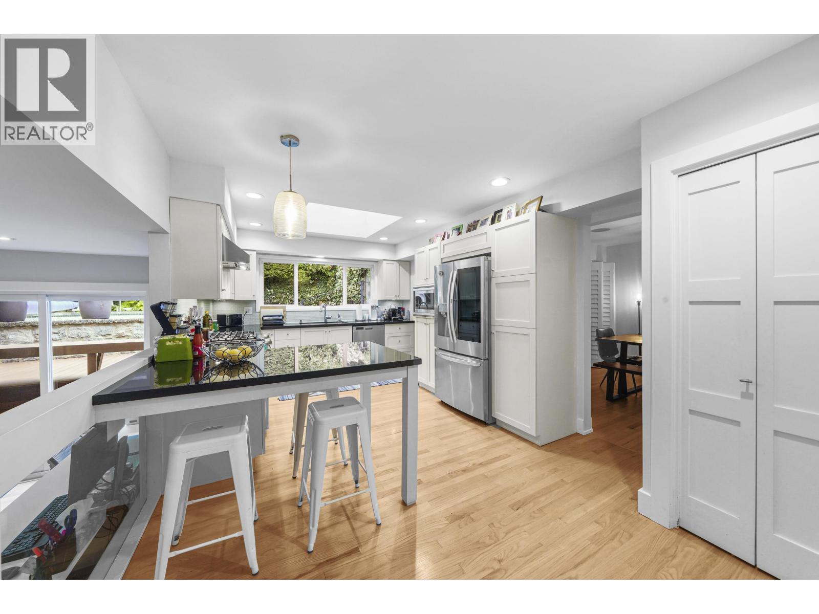 5154 Ranger Avenue, North Vancouver, British Columbia  V7R 3M4 - Photo 12 - R3050381