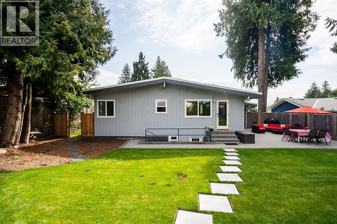 1723 Hammond Avenue, Coquitlam, British Columbia  V3K 2P8 - Photo 27 - R3051213