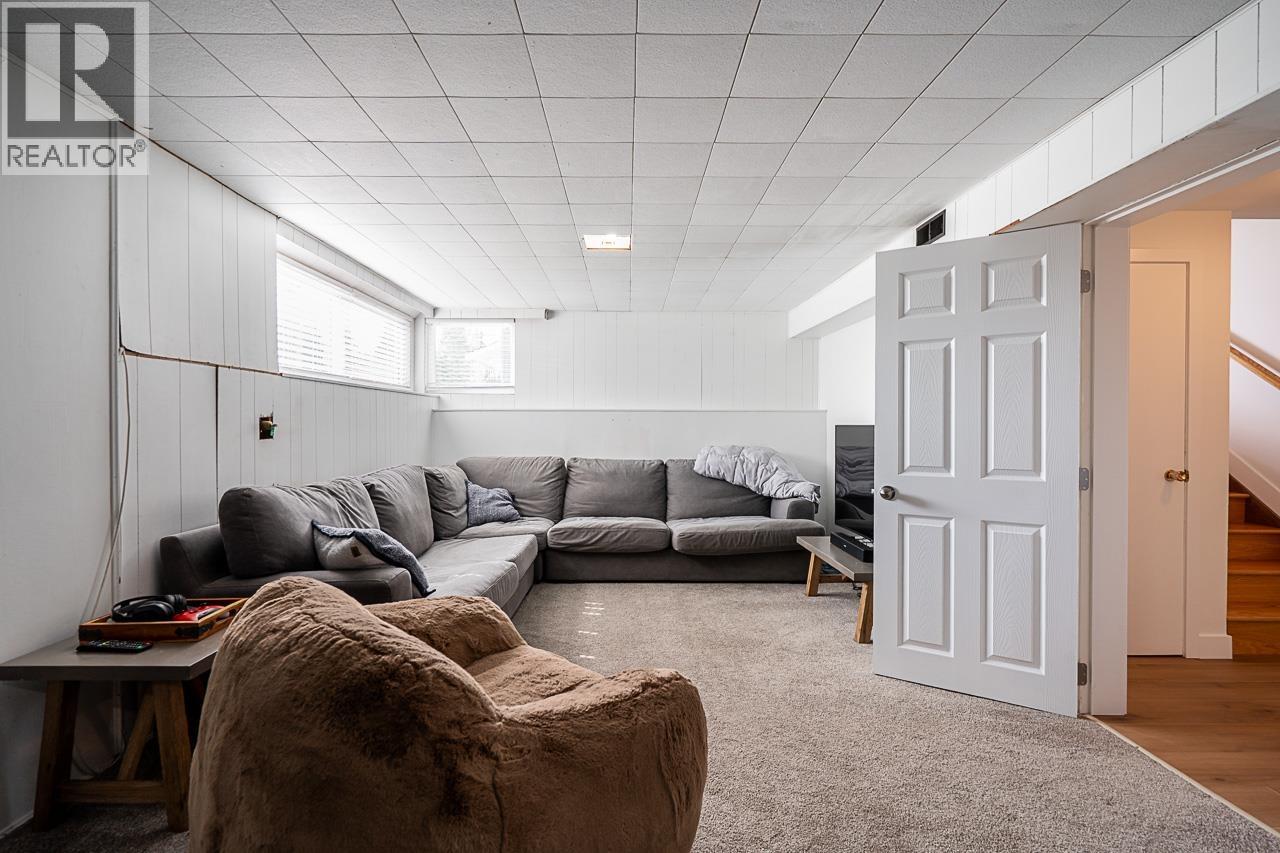 1723 Hammond Avenue, Coquitlam, British Columbia  V3K 2P8 - Photo 15 - R3051213