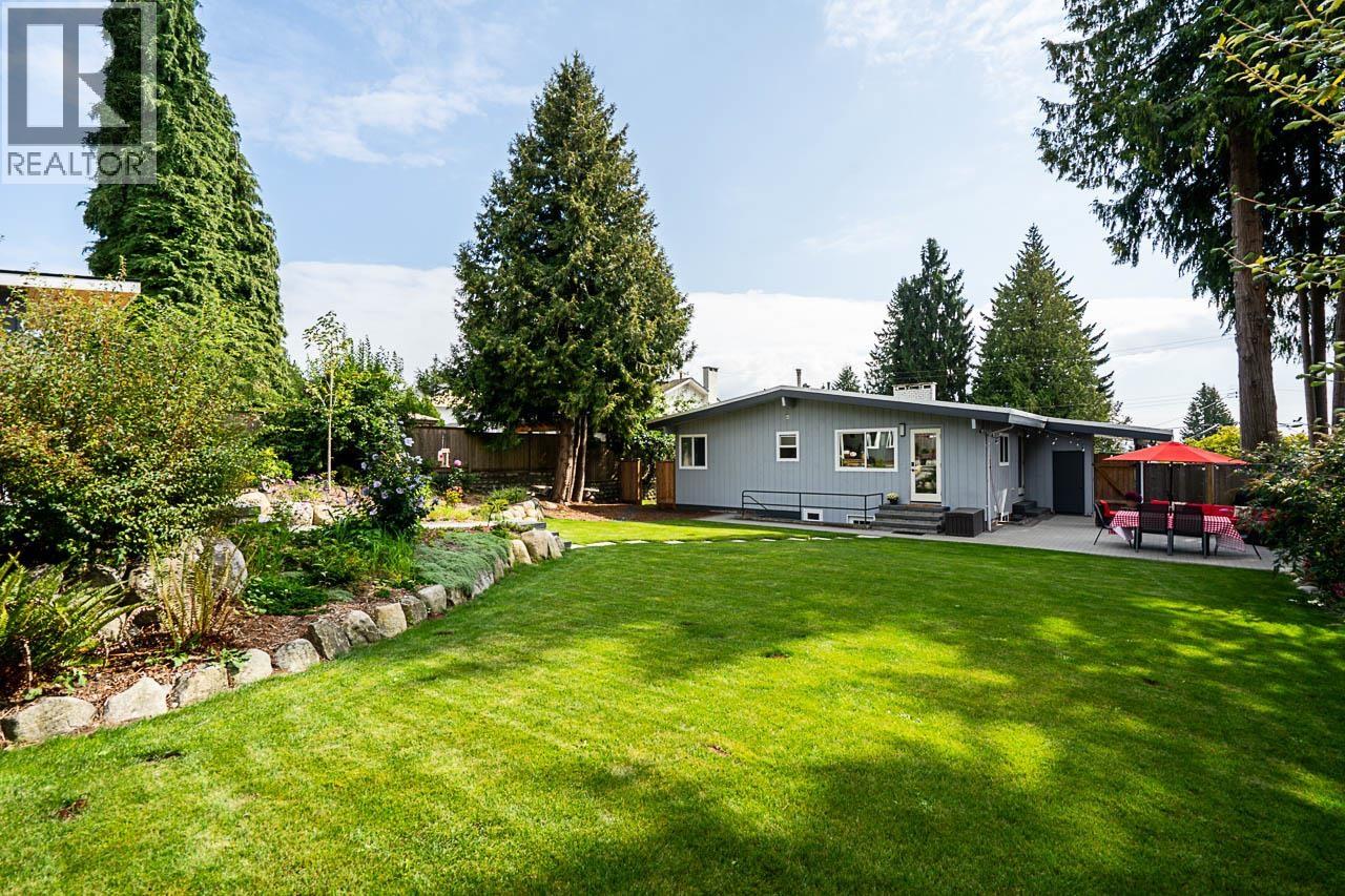 1723 Hammond Avenue, Coquitlam, British Columbia  V3K 2P8 - Photo 26 - R3051213