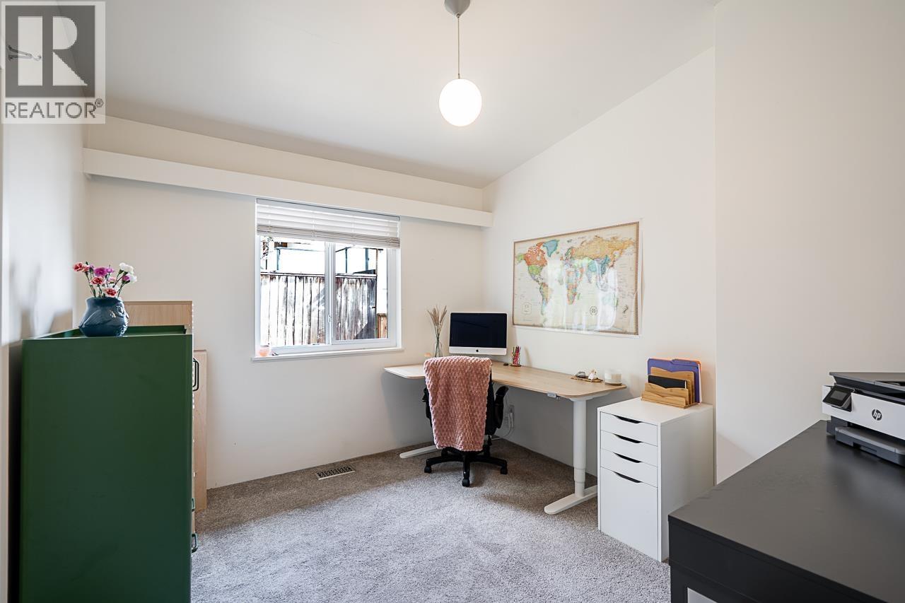 1723 Hammond Avenue, Coquitlam, British Columbia  V3K 2P8 - Photo 10 - R3051213