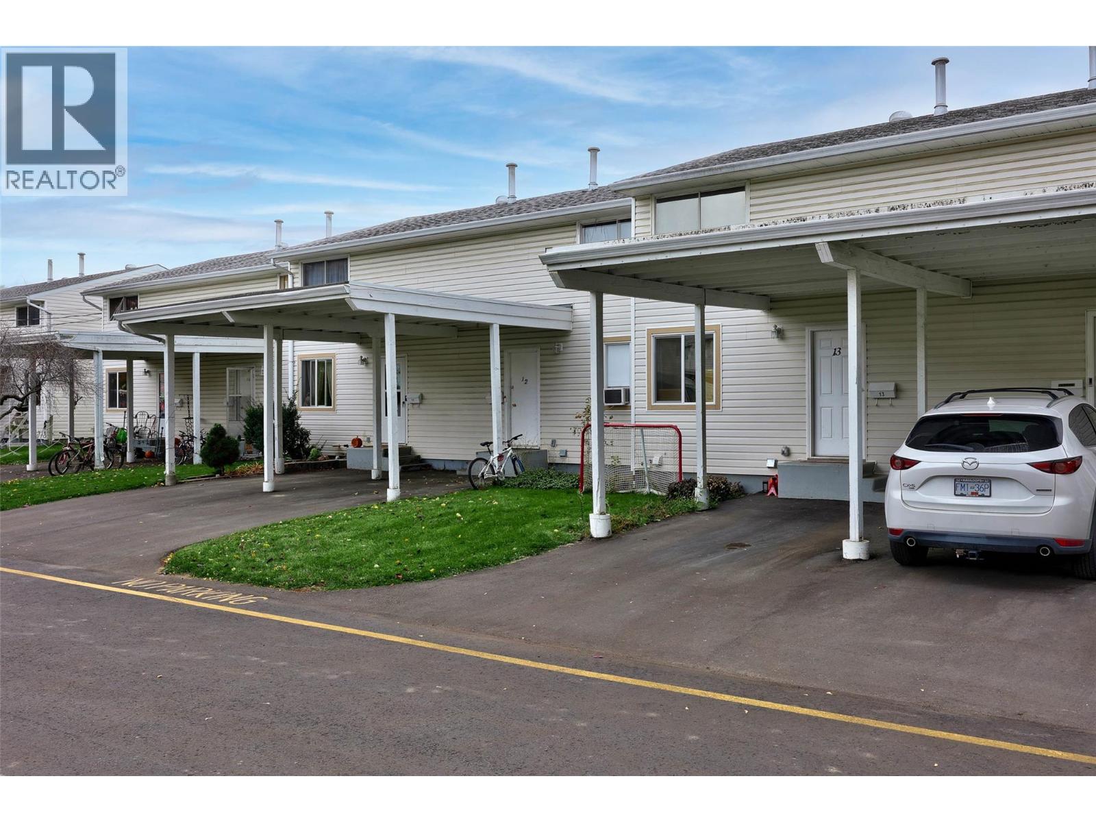 2564 Sandpiper Drive Unit# 13, Kamloops, British Columbia  V2B 6X1 - Photo 2 - 10366874