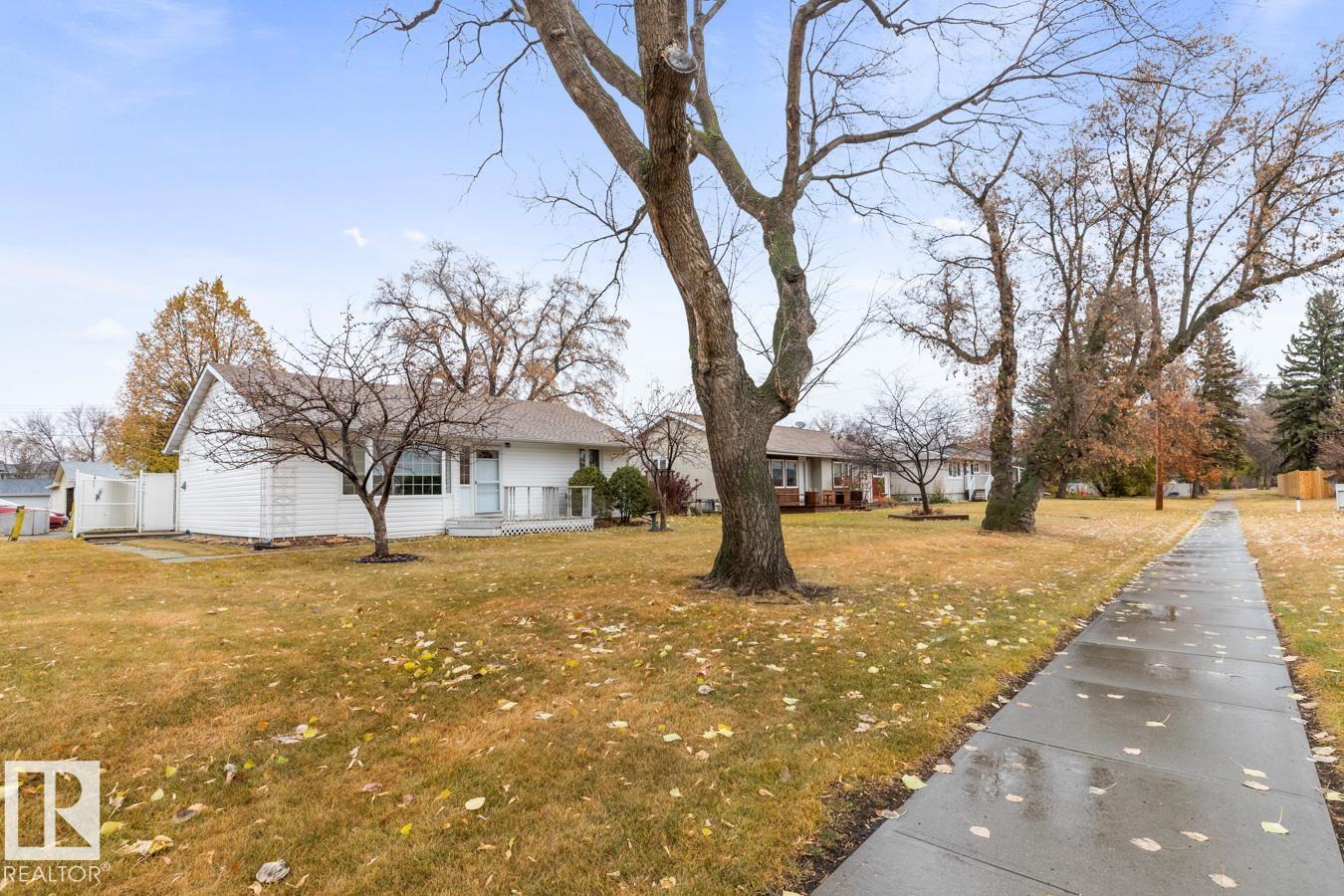 1 Ross Dr, Fort Saskatchewan, Alberta  T8L 2M8 - Photo 2 - E4463896