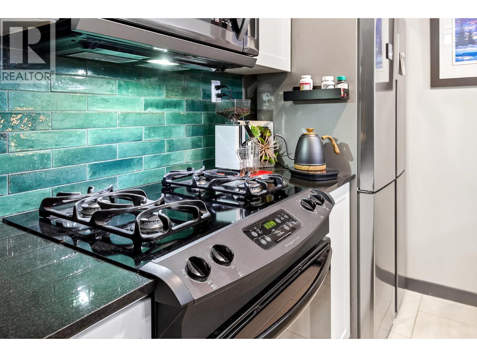 1101 7178 Collier Street, Burnaby, British Columbia  V5E 4N7 - Photo 9 - R3062073