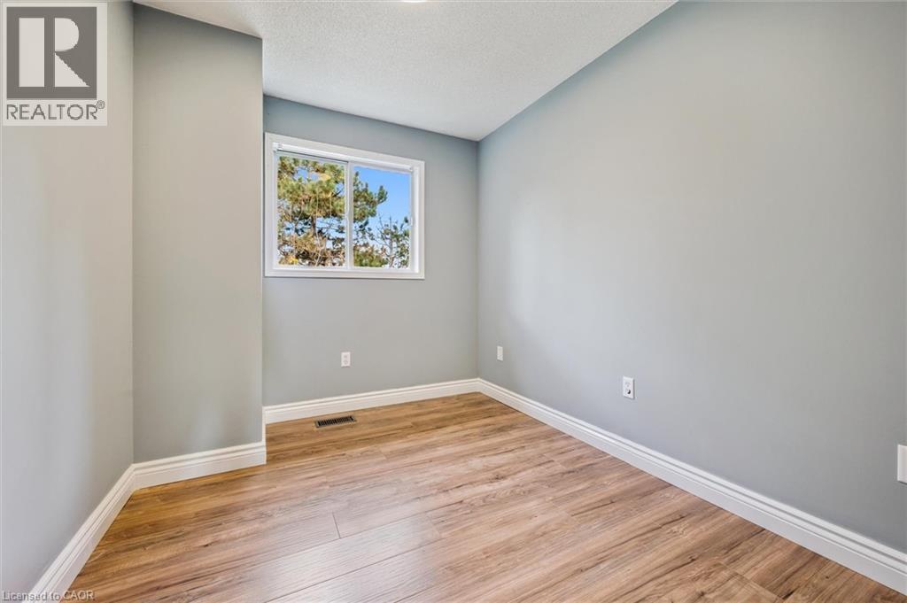 589 Beechwood Drive Unit# 5, Waterloo, Ontario  N2T 2K9 - Photo 12 - 40784123