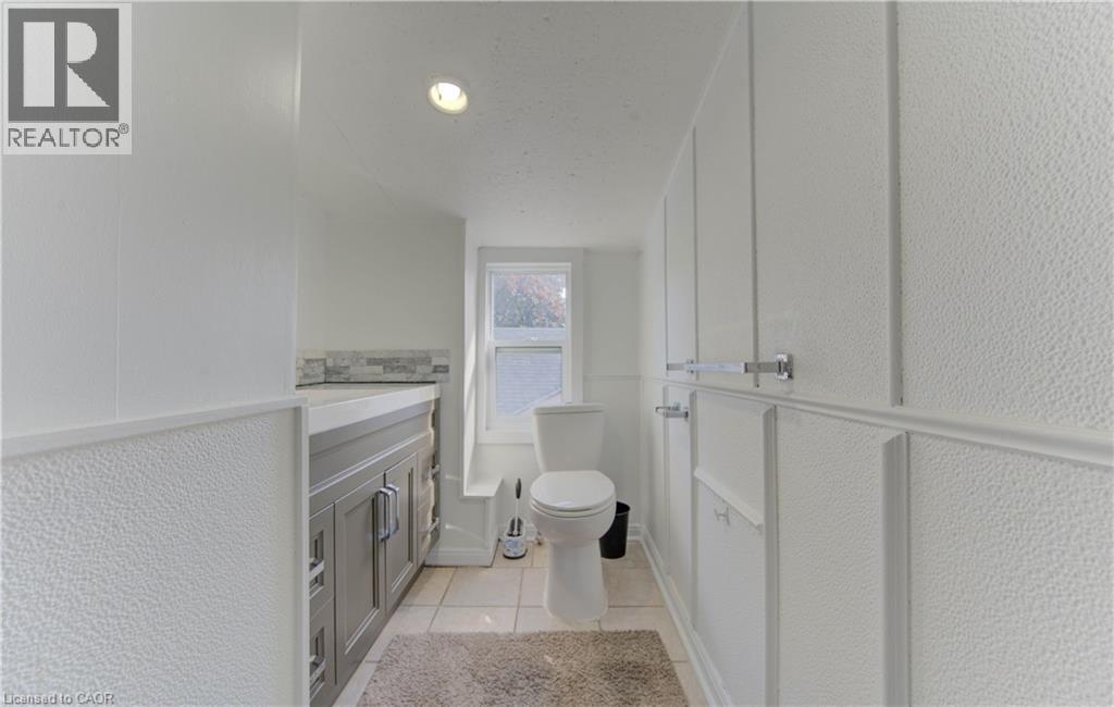 9 Kehl Street, Kitchener, Ontario  N2M 3T8 - Photo 18 - 40783857