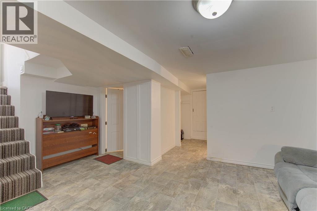 9 Kehl Street, Kitchener, Ontario  N2M 3T8 - Photo 29 - 40783857