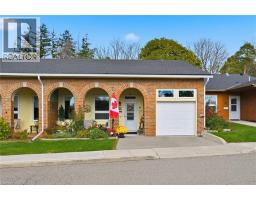 34 CARDINAL MINDSZENTY Boulevard, Hamilton, Ontario