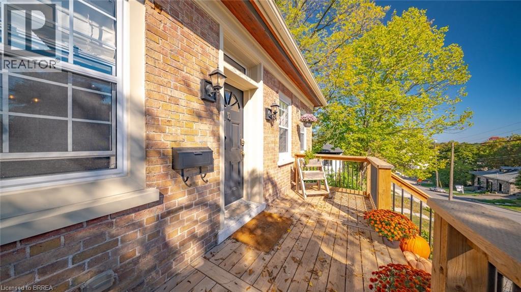 64 Main Street, Paris, Ontario  N3L 1E6 - Photo 5 - 40777255