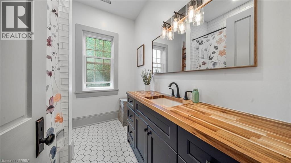 64 Main Street, Paris, Ontario  N3L 1E6 - Photo 25 - 40777255