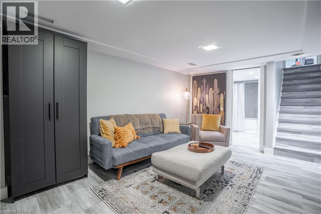 128 East 17th Street, Hamilton, Ontario  L9A 4M5 - Photo 27 - 40784096