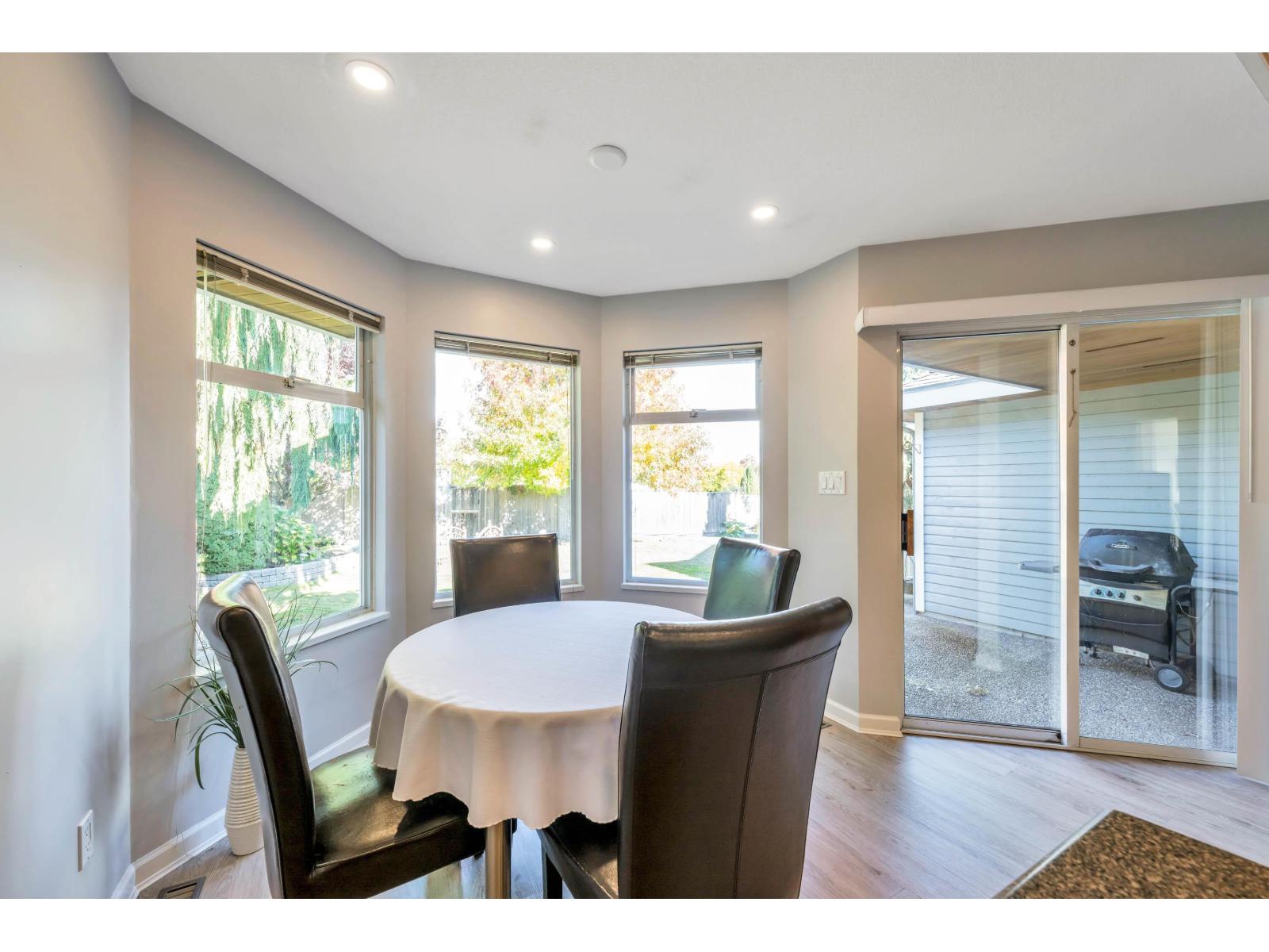 16339 95th Avenue, Surrey, British Columbia  V4N 3C5 - Photo 17 - R3061910