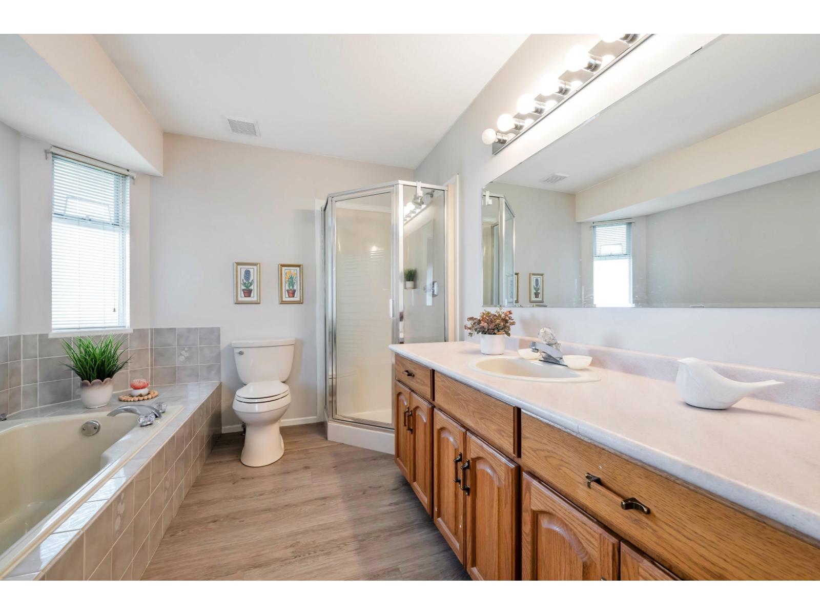 16339 95th Avenue, Surrey, British Columbia  V4N 3C5 - Photo 25 - R3061910