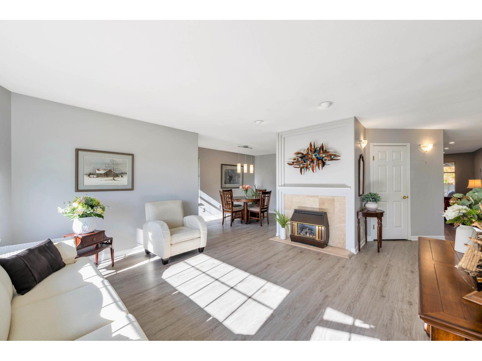 16339 95th Avenue, Surrey, British Columbia  V4N 3C5 - Photo 5 - R3061910