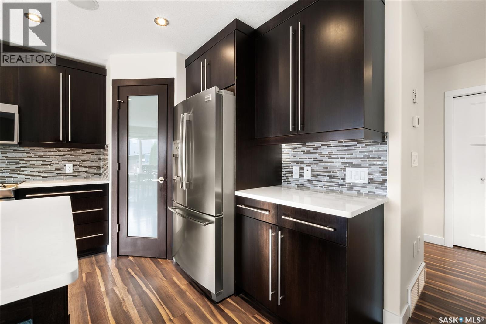 228 Foxtail Street, Regina, Saskatchewan  S4Y 0B1 - Photo 12 - SK021964