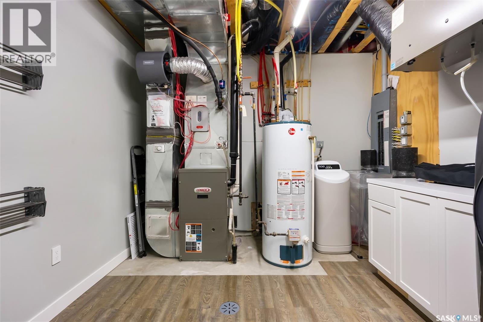 228 Foxtail Street, Regina, Saskatchewan  S4Y 0B1 - Photo 36 - SK021964