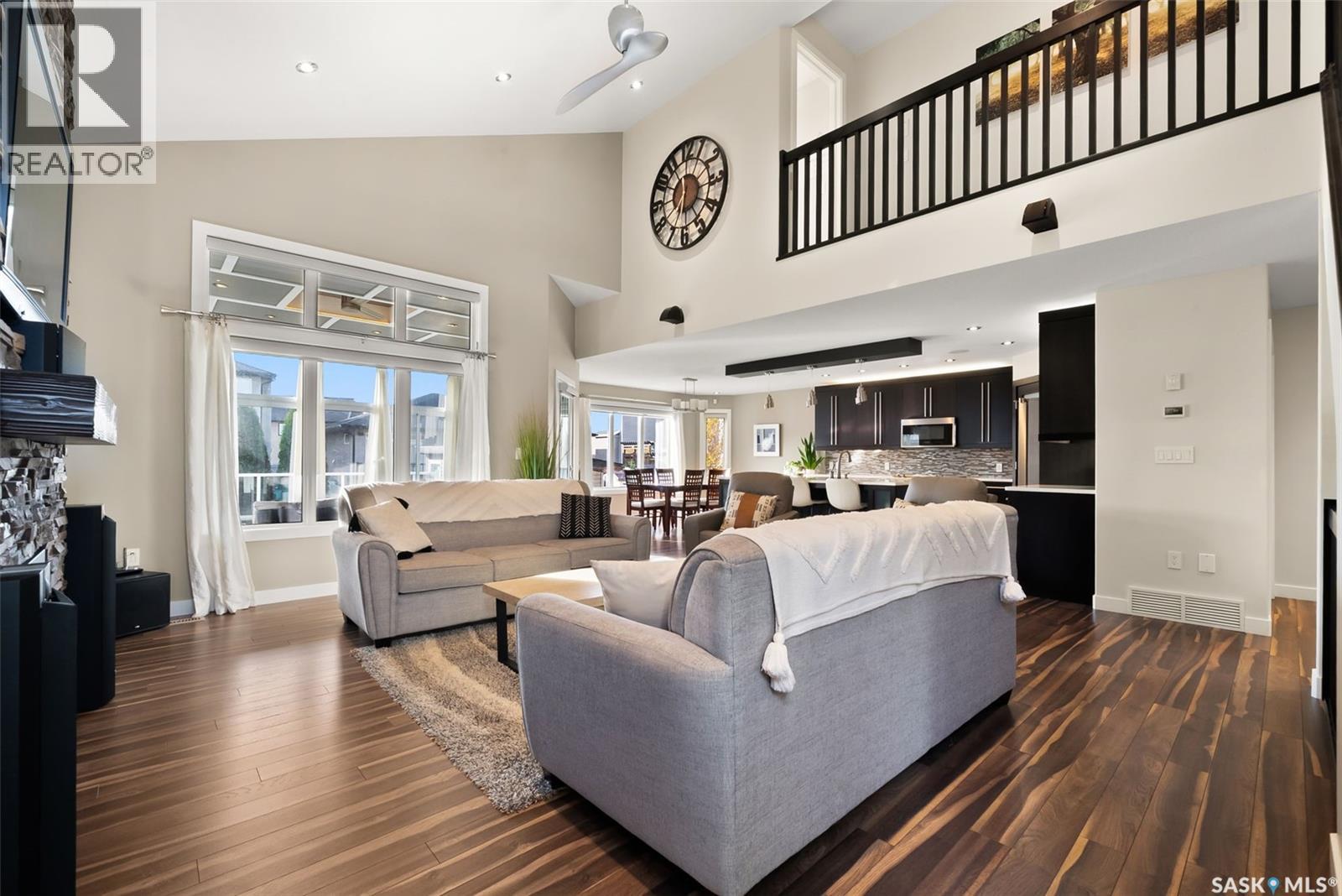 228 Foxtail Street, Regina, Saskatchewan  S4Y 0B1 - Photo 6 - SK021964