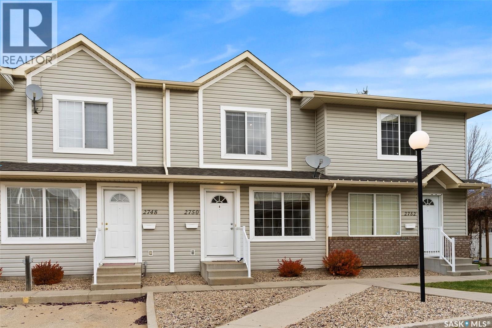 2750 Cranbourn CRESCENT, regina, Saskatchewan