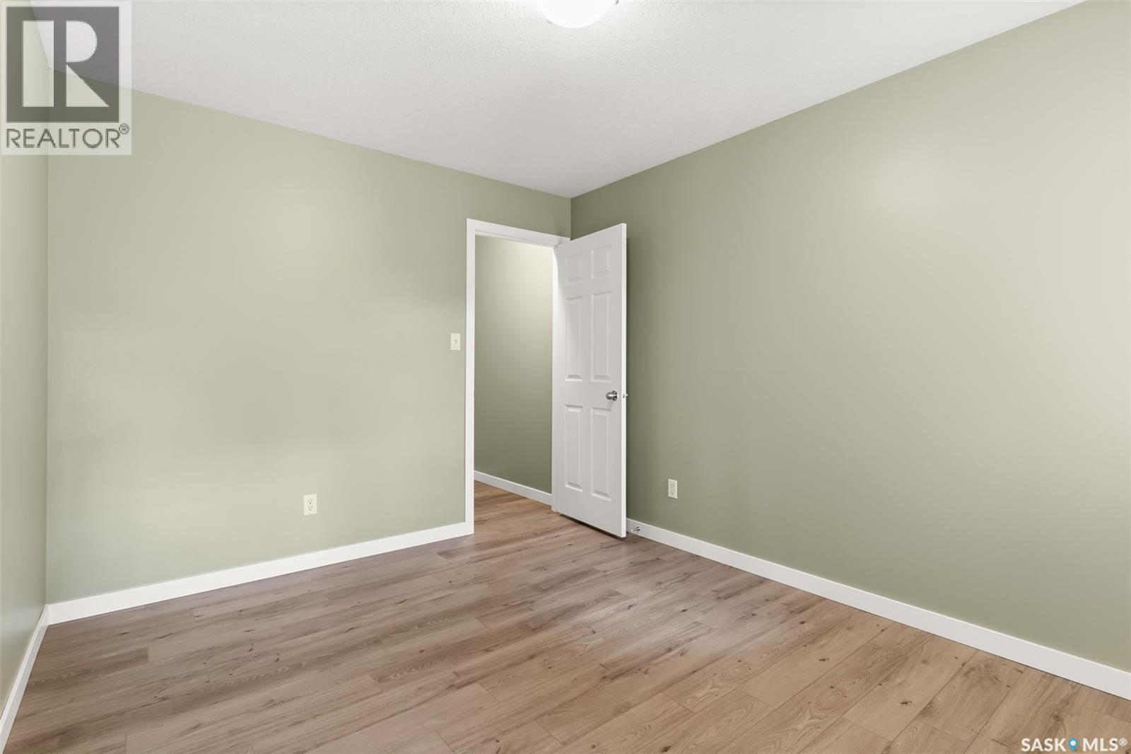 3918 7th Avenue E, Regina, Saskatchewan  S4N 7L9 - Photo 14 - SK021954