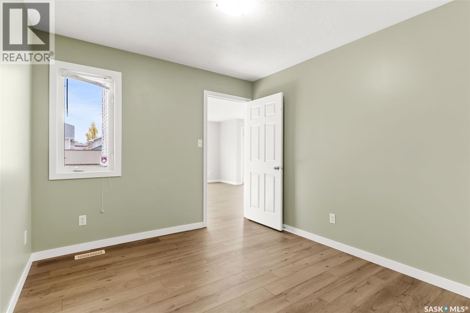 3918 7th Avenue E, Regina, Saskatchewan  S4N 7L9 - Photo 15 - SK021954